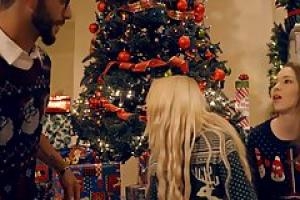 Красивая эротика от блондиночки